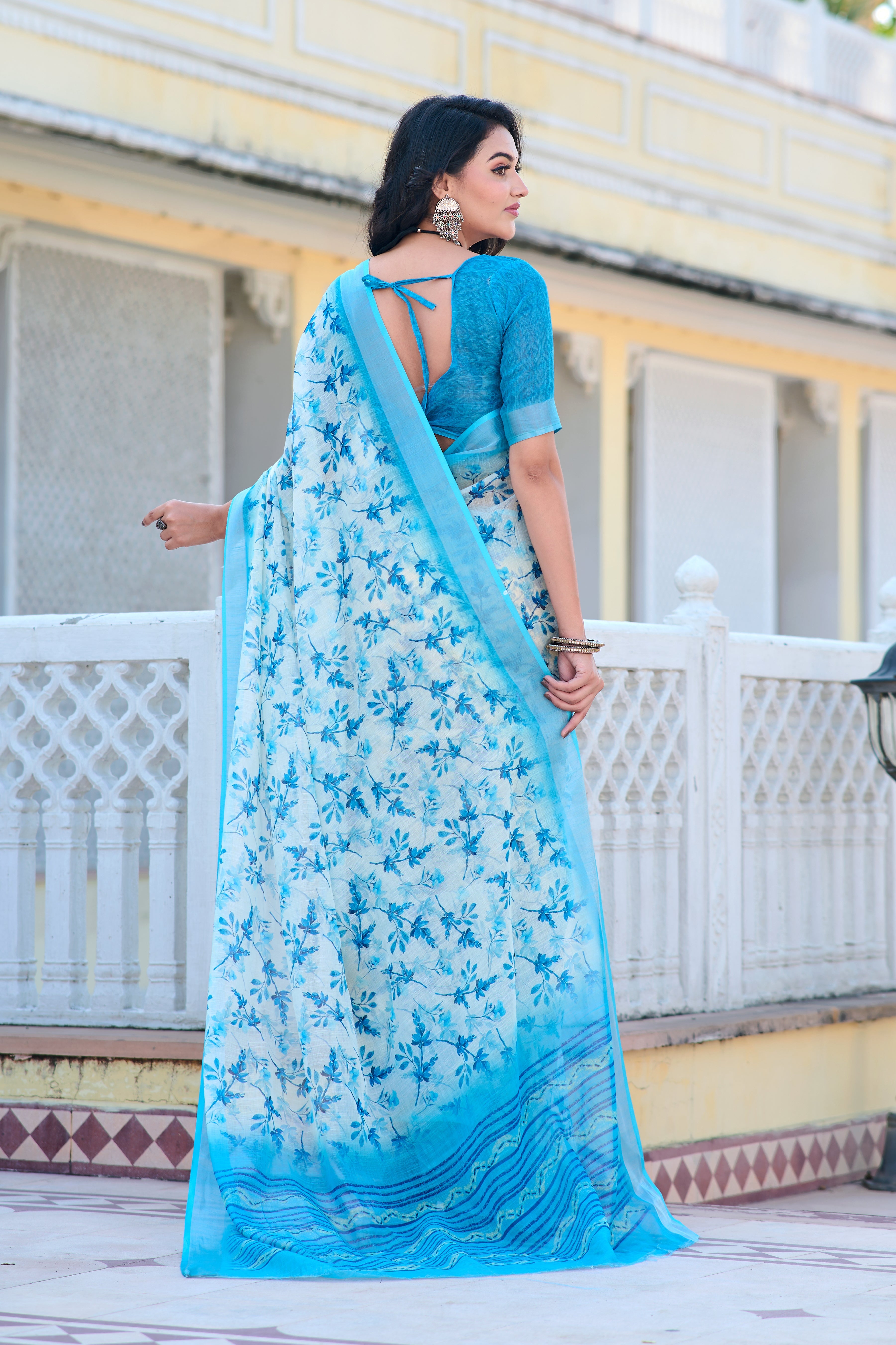 Beautiful Sky Blue Color Pure Cotton Lilen With Digital Printed Designer Saree