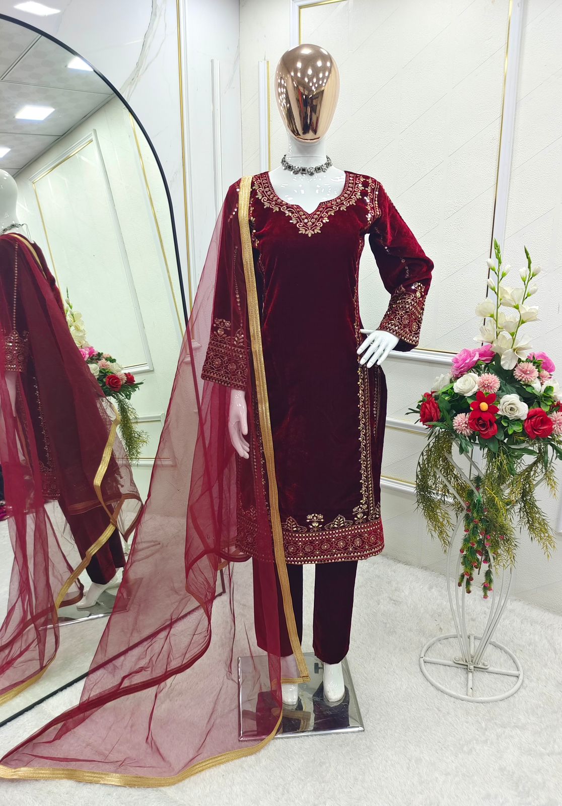 Preferable Maroon Color Pure 9000 Viscous Velvet With Heavy Embroidery 5mm Sequence Work Velvet Suit