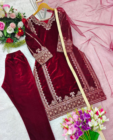 Preferable Maroon Color Pure 9000 Viscous Velvet With Heavy Embroidery 5mm Sequence Work Velvet Suit